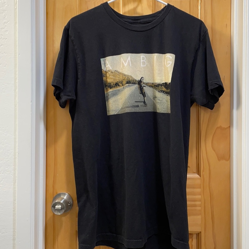 AMBIG T-shirt